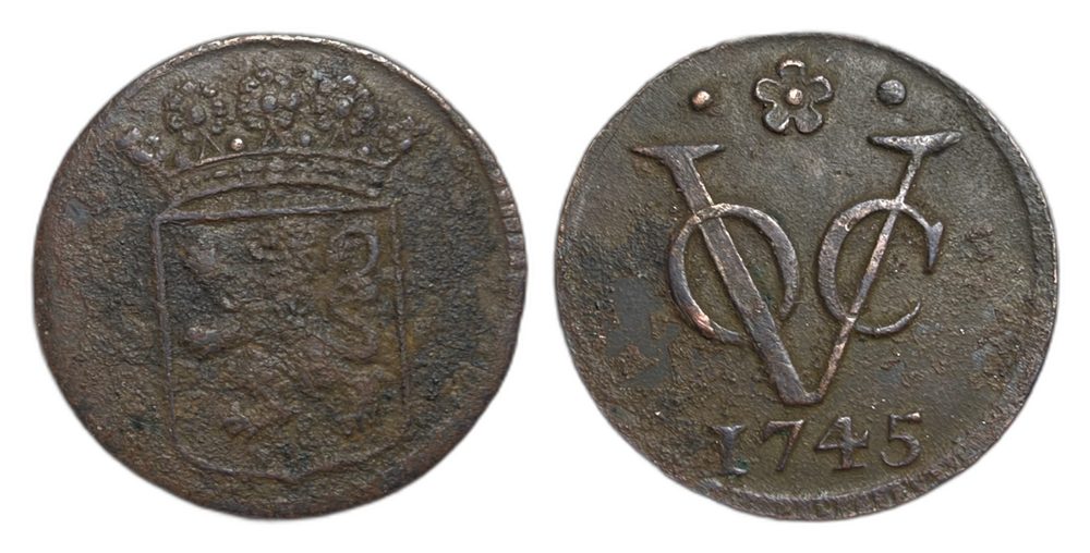 VOC duit dated 1745, both sides